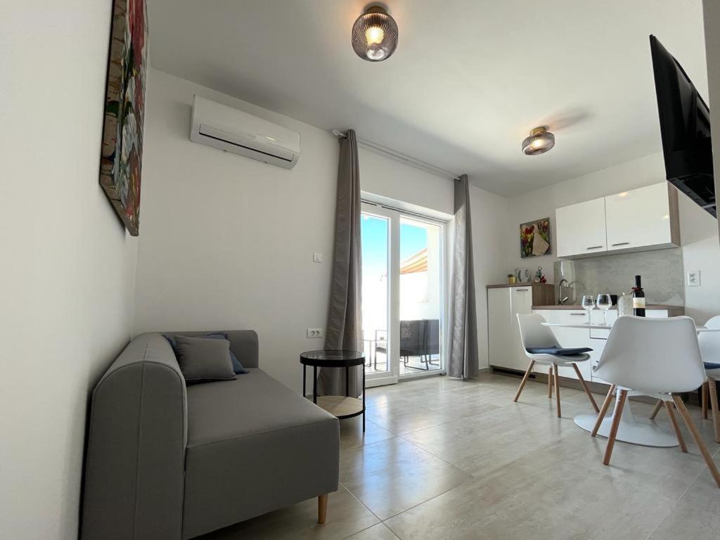 D&M Apartments Palit Εξωτερικό φωτογραφία